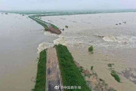 安徽滁河19日爆破堤坝泄洪
