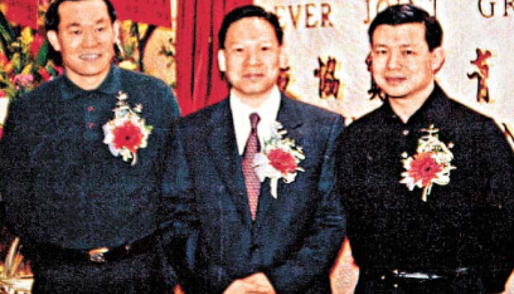 （左起：許國俊、許超凡、余振東）網絡圖片