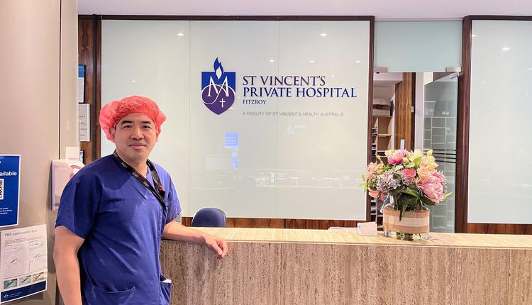 腦外科醫生Yi Yuen Wang